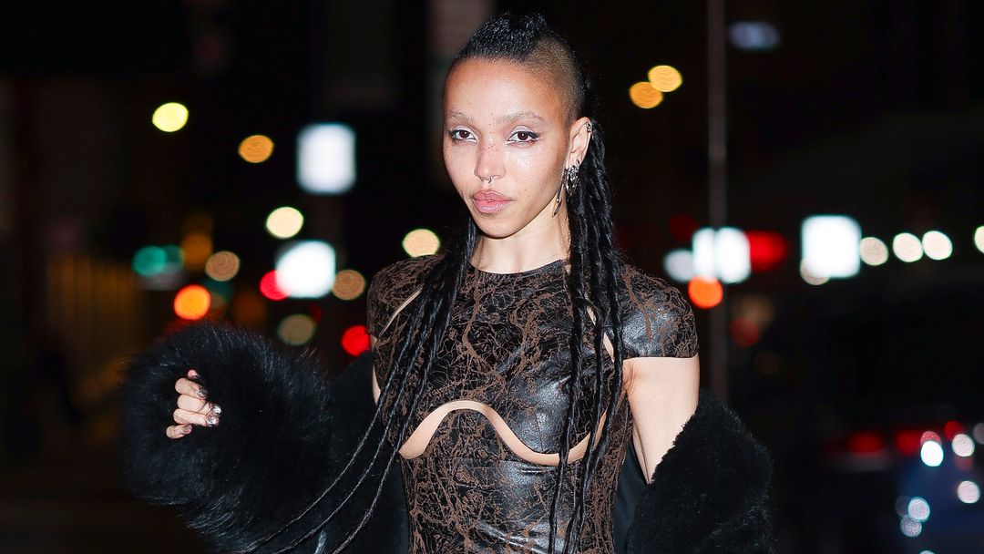 FKA twigs Cancels Coachella 2025 Performances Due to Ongoing Visa Issues