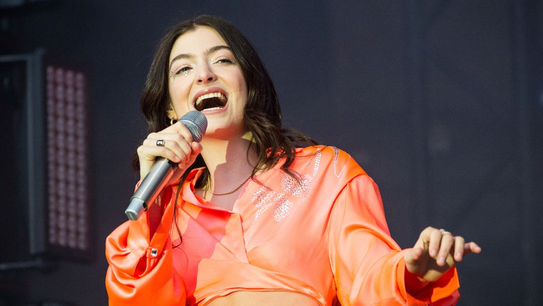 Lorde Shares Snippet of New Music